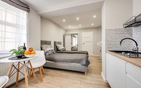 Central Platinum Apartments 30 Studio z aneksem kuchennym